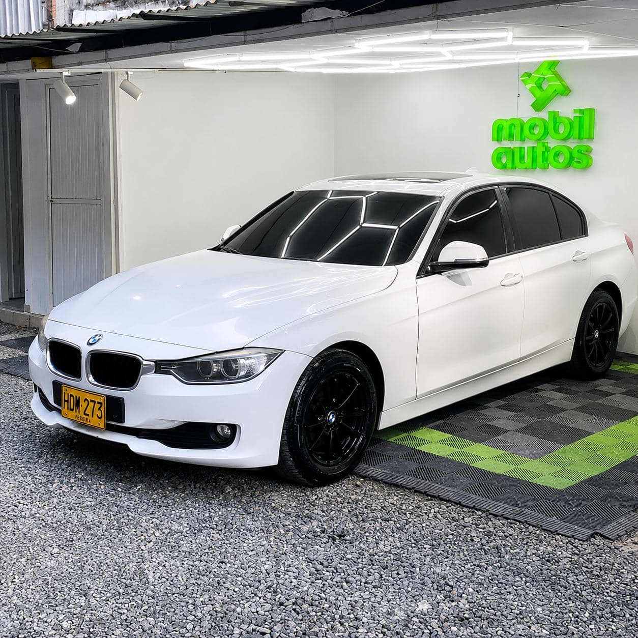 BMW 316i F30 Ejecutivo TP 1.6CC modelo 2014