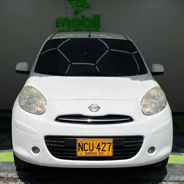Nissan March 2013